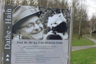 Start zu Fotowettbewerb im Dathe-Hain - Seit 2016 heißt die Dammsteinsenke in Reichenbach Dathe-Hain. Damit wird des unvergessenen Ehrenbürgers der Stadt gedacht. 