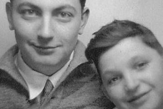 Stefan Heyms Bruder: Unvollendete Erinnerung - Ein Jugendbildnis der Brüder Helmut (links) und Werner Flieg.