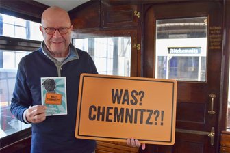 Stefan Tschök über Chemnitz und die Risiken und Nebenwirkungen einer Kulturhauptstadt - Autor Stefan Tschök mit seinem neuen Buch.