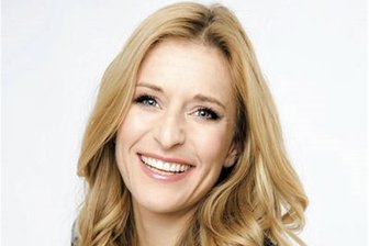 Stefanie Hertel im April im Stollberger Bürgergarten - Stefanie Hertel kommt mit einem Boulevard-Theaterstück in den Stollberger Bürgergarten.