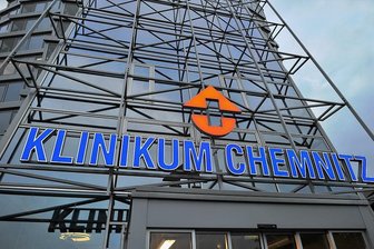 Am Klinikum Chemnitz werden aktuell 62 Covid-Patienten betreut, 10 davon auf der Intensivstation.