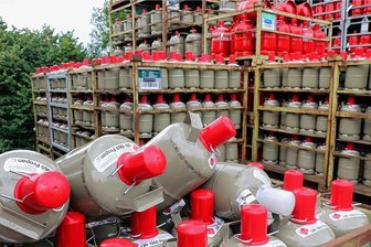 Steigende Nachfrage sorgt bei Grünhainer Gasflaschenhersteller für turbulente Zeiten - Im Gasflaschenwerk Grünhain läuft die Produktion von Gasflaschen derzeit auf vollen Touren. Die Nachfrage ist in den zurückliegenden Monaten enorm gestiegen.