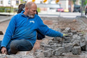 Stein für Stein für neues Pflaster am Schulberg - 