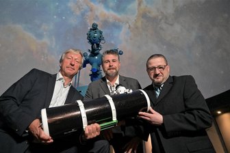 Sternwarte Schneeberg feiert 70-Jähriges - 70 Jahre Sternwarte – (v.li.) Klaus-Dieter Kalauch, Mike Behnke und Thomas Georgi vom Team der Sternwarte.