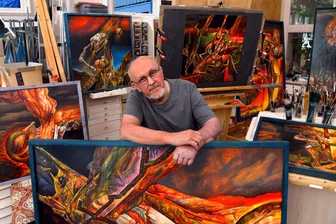Still, zurückgezogen und kompromisslos: Der Maler Heinz Plank ist tot - Der Maler Heinz Plank in seinem Atelier in Niederlichtenau im Jahr 2022.