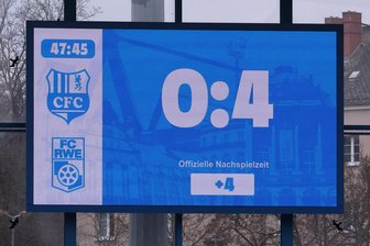 Stimmen zum 0:4 des CFC gegen Rot-Weiß Erfurt: „Gehe mit mir selbst hart ins Gericht“ - Der Halbzeitstand war auch gleich das Endergebnis in der Partie in der Fußball-Regionalliga zwischen dem CFC und Erfurt.
