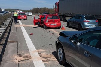 Stollberg/Chemnitz: Unfall mit vier Verletzten auf der A72 -