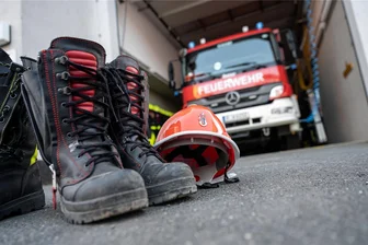 Stollberg: Einblicke in die Arbeit der Feuerwehr - Welche Ausrüstung brauchen Feuerwehrleute? Wissensdurstige sind der Feuerwehr Stollberg willkommen.