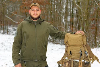 Stollberg lädt zum Katastrophen-Infotag mit Überlebenstrainer - Tom Christensen scheut auch vor Kälte nicht zurück. Am Samstag gibt er in Stollberg Survival-Tipps.