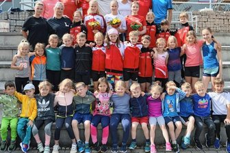 Stollberger ziehen positive Bilanz - Kurz vor den Ferien kamen die Kinder der Stollberger Trainingsgruppe des LV 90 noch einmal zusammen und tauschten sich über die Saison aus. Nun gibt es erst einmal eine Trainingspause.