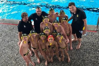 Stolzer achter Platz in der Endrunde - Vertraten den SV Zwickau 04 in der Pokal-Endrunde: Die von Frank Trommler, Norman Müller und Heiko Singer betreuten Jungs der U 12. 