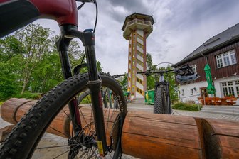 Stoneman Miriquidi: Saisonstart auf den schönsten Strecken des Erzgebirges - Der Stoneman Miriquidi ruft: Am Wochenende ist Saisonstart.