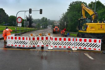 Stopp, hier wird in Mittelsachsen gebaut! - In Frankenberg wird derzeit die Fahrbahn der B 169 in der Ortslage erneuert. Gesperrt ist aktuell der Bereich zwischen der Mittweidaer Straße und dem Klingbach. 