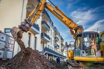 Stopp, hier wird in Mittelsachsen gebaut - In Flöha wird zwischen der Augustusburger Straße und der Rudolf-Breitscheid-Straße noch bis zum 17. Dezember die Talstraße instand gesetzt. 