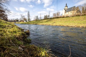 Straßberger planen Fitness-Rastplatz am Elsterradweg - Der Ortschaftsrat von Straßberg will den Plauener Ortsteil weiter touristisch erschließen. Am Elsterradweg soll ein Fitnessrastplatz errichtet werden.