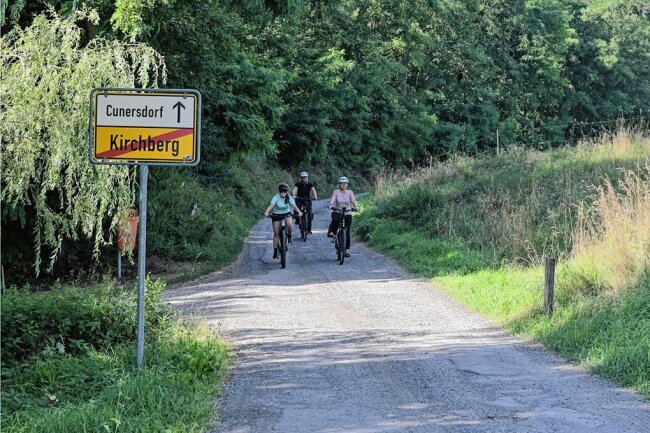 Straße in Kirchberg künftig nur noch für Radfahrer und den Anliegerverkehr frei - Die Stadt Kirchberg einen Teil der Rudolf-Breitscheid-Straße sanieren und künftig nur noch für Radfahrer und den Anliegerverkehr freigeben. 
