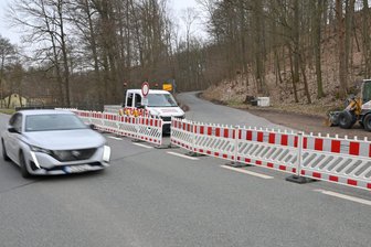 Straße ins Wildenfelser Zwischengebirge bis Anfang Juni gesperrt - Bis Juni bleibt die Straße von Schönau nach Grünau wegen Bauarbeiten gesperrt.