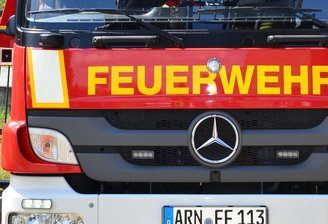 Straße wegen maroder Äste gesperrt -