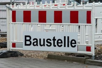 Straßenbau am Wilhelm-Külz-Platz - 