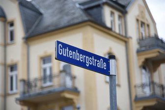 Straßensperrung in Bad Elster um vier Wochen verlängert - Die Gutenbergstraße in Bad Elster: Die Bauarbeiten sollen voraussichtlich bis 22. November beendet sein.