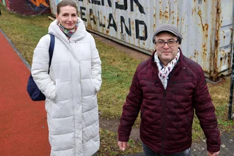 Streetworker erkunden St. Egidien: „Jugendliche haben riesigen Gesprächsbedarf“ - Die Streetworker Walentina Hamidulla und Holger Heine sind außer für Lichtenstein (hier am „Riot“) neuerdings auch für das Gemeindegebiet von St. Egidien zuständig.