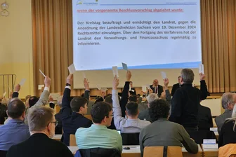 Streit um Grünen-Mandat in Mittelsachsen: Amt legt Beschwerde ein - Mittelsachsens Kreisräte werden sich am 10. September erneut mit dem Grünen-Mandat befassen.