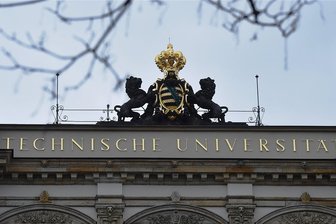 Streit um Wahl eines neuen Rektors an der TU Chemnitz - Die Spitze der TU Chemnitz soll turnusgemäß neu gewählt werden. Beworben hat sich auch der amtierende Rektor Gerd Strohmeier. An seiner Person entzündet sich allerdings ein Streit.