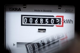 Stromabschaltung in Reinsdorf: Kinder- und Schulzentrum ist betroffen - Von einer Stromunterbrechung in Reinsdorf sind gut 400 Menschen betroffen.