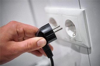 Strompreissenkung von mindestens 20 Prozent gefordert: Wie die Stadtwerke Plauen darauf reagieren - Die Strompreise vieler Anbieter sinken zum 1. Juli - auch bei den Stadtwerken in Plauen.
