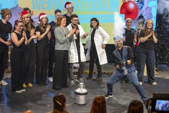 Studenten aus Mittweida unterstützten den MDR: Experimente in Weihnachtsshow mit Jack Pop - Für die Sendung haben Jack Pop und Studierende aus Mittweida zusammengearbeitet.