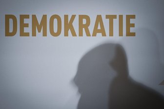 Studie: Großer Rückhalt für Demokratie - trotz Schwächen - Wie steht es um die Demokratie in Deutschland? Der "Demokratiemonitor 2026" gibt Antworten. (Symbolbild)