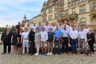 Stühlerücken im Werdauer Stadtrat: Wer mit wem künftig zusammenarbeitet - Diese Stadträte lenken gemeinsam mit dem Oberbürgermeister die Geschicke der Stadt in den kommenden fünf Jahren. Auf dem Foto fehlen Steffen Fischer (FW) und Ray Petzold (BSW).