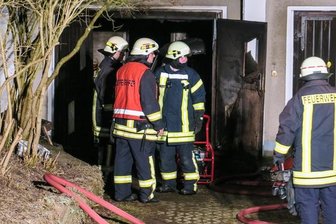 Stützengrün: Brand in Garage - 