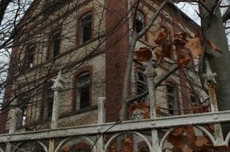 Stuhlfabrik: Abrissauftrag vergeben - Die einstige Stuhlfabrik wird demnächst abgerissen.