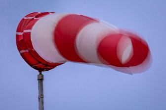 Sturm, Supermond und Meteoriten-Schauer: Das kommt auf Sachsen zu - In der Nacht soll der Wind schwächer werden. (Symbolbild)