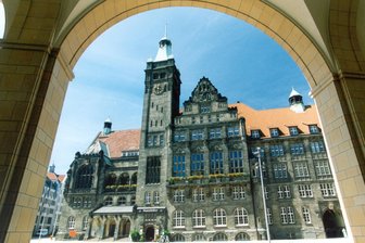Sturmböen: Chemnitz macht Jahrmarkt und Tierpark dicht - 