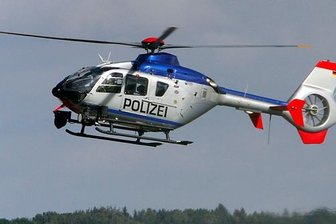 Suche nach vermisstem 57-jährigen Mann aus Freiberg eingestellt - Mit einem Polizeihubschrauber wurde nach dem 57-Jährigen gesucht.
