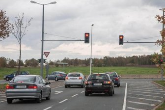 Südring: Pläne für Ausbau abgespeckt - Seit Dezember 2005 endet der Südring an der Augustusburger Straße. Anfang 2017 soll Baurecht für den nächsten Abschnitt bis zur Frankenberger Straße beantragt werden. Wann gebaut wird, ist weiter unklar.