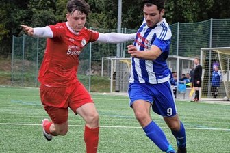SV Germania Mittweida-Trainer Sebastian Voigt: "Wir haben etwas gutzumachen" - Die Mittweidaer um Adrian Wild (r.) wollen gegen Meißen dort weitermachen, wo sind beim 4:1 in Weinböhla aufgehört haben.