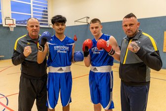 SV Pama: Die neuen „schweren Jungs“ aus Freiberg - Starkes Quartett: Sachsenmeister Aiken Kripa (2. v r.) und Silbermedaillengewinner Arsalan Anderabi sowie die Trainer Gerd Mecke (l.) und David Goldbach vom SV Pama Freiberg.