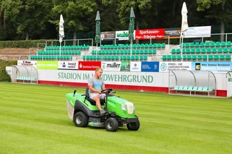 SV Sachsen 90 Werdau bekommt Zuschuss für seine Sportstätten - Der SV Sachsen 90 Werdau hat jetzt Geld für die Erhaltung von zwei Sportstätten bekommen.