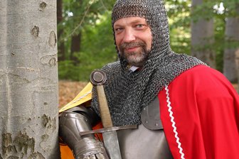 Symbolfigur der Stadt Schwarzenberg legt Rüstung ab - Neuer Mann für die Rolle gesucht - Seit 25 Jahren verkörpert Jörg Schale die Schwarzenberger Symbolfigur Ritter Georg.