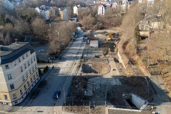 Syra-Freilegung in Plauen stockt: Für Millionenprojekt fehlt das Geld - Eigentlich sollten die Arbeiten zur Syra-Freilegung an der Melanchthonstraße beendet sein.