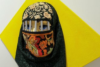 „Tag des traditionellen Handwerks“ in Hohenstein-Ernstthal - Die Ausstellung „West-Östliche Inspiration in Textil“ vereint deutsche Kunst und afghanisches Handwerk.