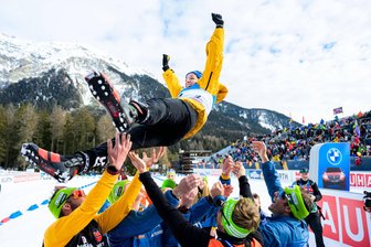 Talentewahl im Erzgebirge: In Kürze startet die heiße Phase der Abstimmung - Hoch sollen sie leben, die Sporttalente des Erzgebirges für das Jahr 2024 – wie in dieser Szene die deutsche Biathletin Franziska Preuß. In Kürze kann jeder für seine Favoriten abstimmen.