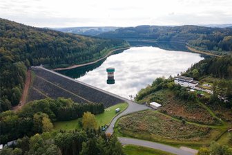 Talsperre Lichtenberg: Nach 50 Jahren Dauerbetrieb beginnt die Sanierung - Nach bald 50 Jahren in Betrieb wird die Talsperre Lichtenberg im Osterzgebirge für die nächsten Jahrzehnte fit gemacht. Aus der Talsperre werden 200.000 Menschen im Raum Freiberg mit Trinkwasser versorgt.