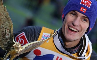 Tande macht Mama Trude glücklich - Fühlt sich wohl als Gejagter: Daniel-André Tande. Seit Anders Jacobsen 2007 könnte es wieder einen norwegischen Triumph bei der Tournee geben.