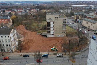 Tangente ade? Fliegerbauer will Baupläne verwirklichen - Dort wo früher das Hotel Wagner stand sollen künftig die "Wagner-Towers" entstehen. Allerdings plant die Stadt, über diese Fläche eine vierspurige Straße zu führen.