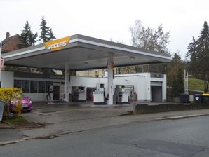 Tankstellenüberfall: Polizei nimmt zweiten Tatverdächtigen fest -