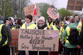 Tarifstreit am DRK-Krankenhaus Chemnitz Rabenstein: Gewerkschaft spricht von Druck auf streikbereite Mitarbeitende - Vor der aktuellen Tarifrunde waren etwa 110 der Mitarbeiter im DRK-Krankenhaus gewerkschaftlich organisiert. Mittlerweile sollen es fast 150 sein.